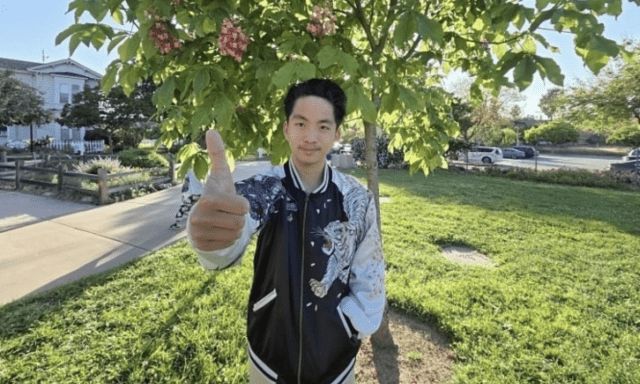 3岁获逾百间大学录取收300万奖学金。AG真人娱乐美籍亚裔男孩有望创纪录1