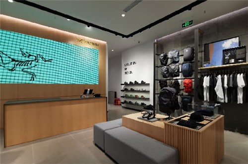 万象城形象店今日盛大开业AG真人平台始祖鸟重庆(图3)